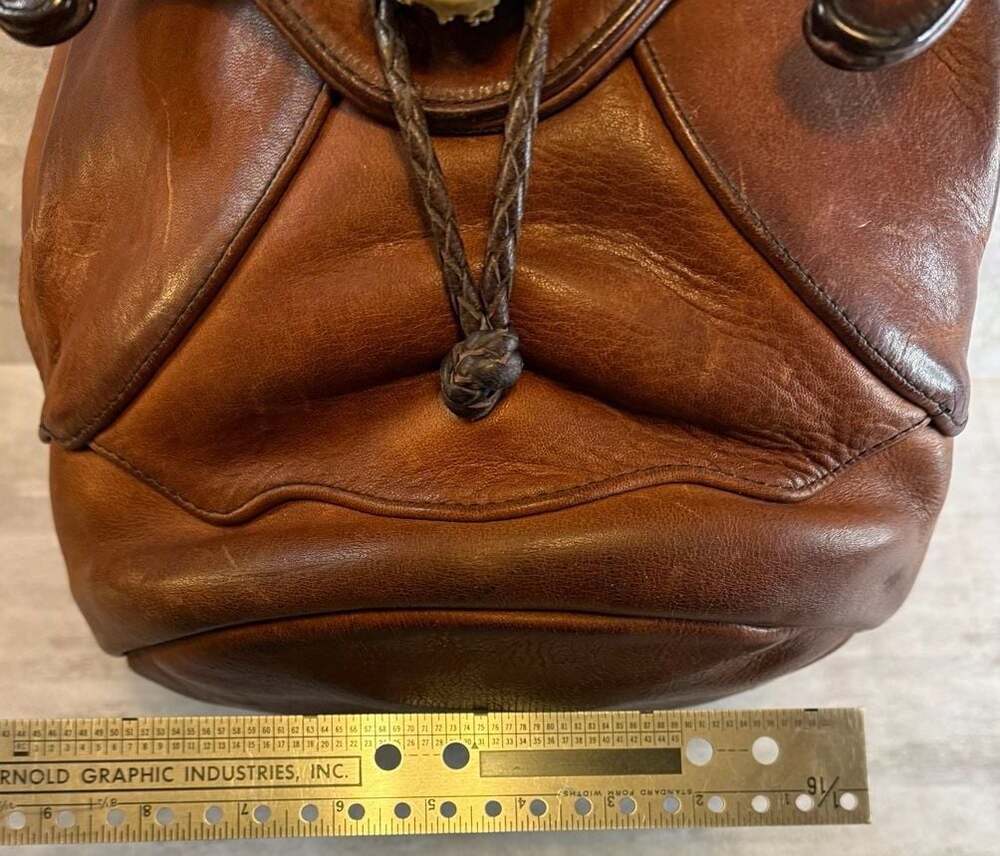 Vintage Handcrafted Fully Leather Backpack with Antler Button Clasp - Picture 3 of 14
